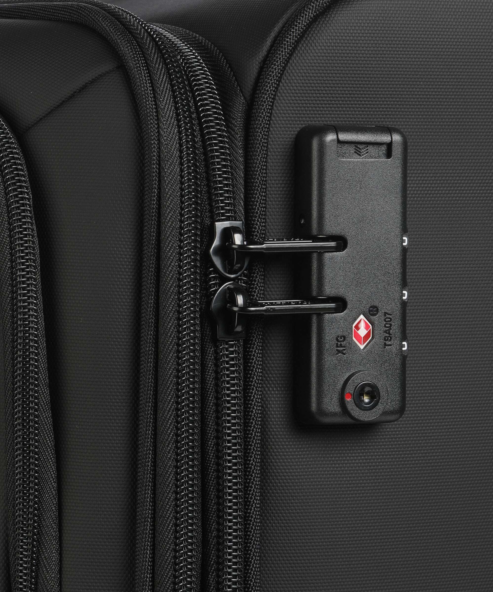 American Tourister Daring Dash L Walizka na 4 kołach black/grey - Image 3