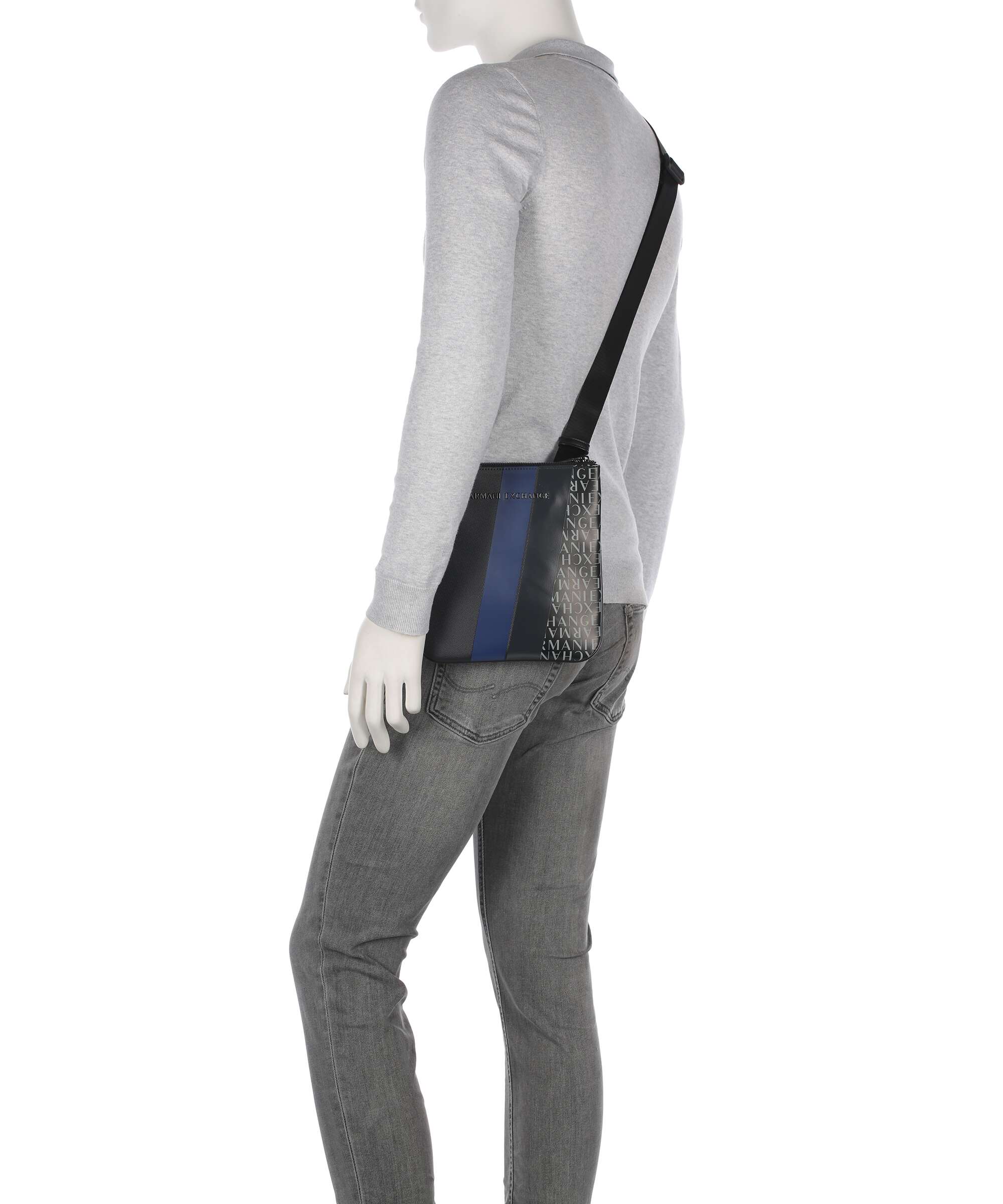 Armani Exchange Dylan Torba przez ramię deep navy/estate blue/deep navy shiny - Image 3