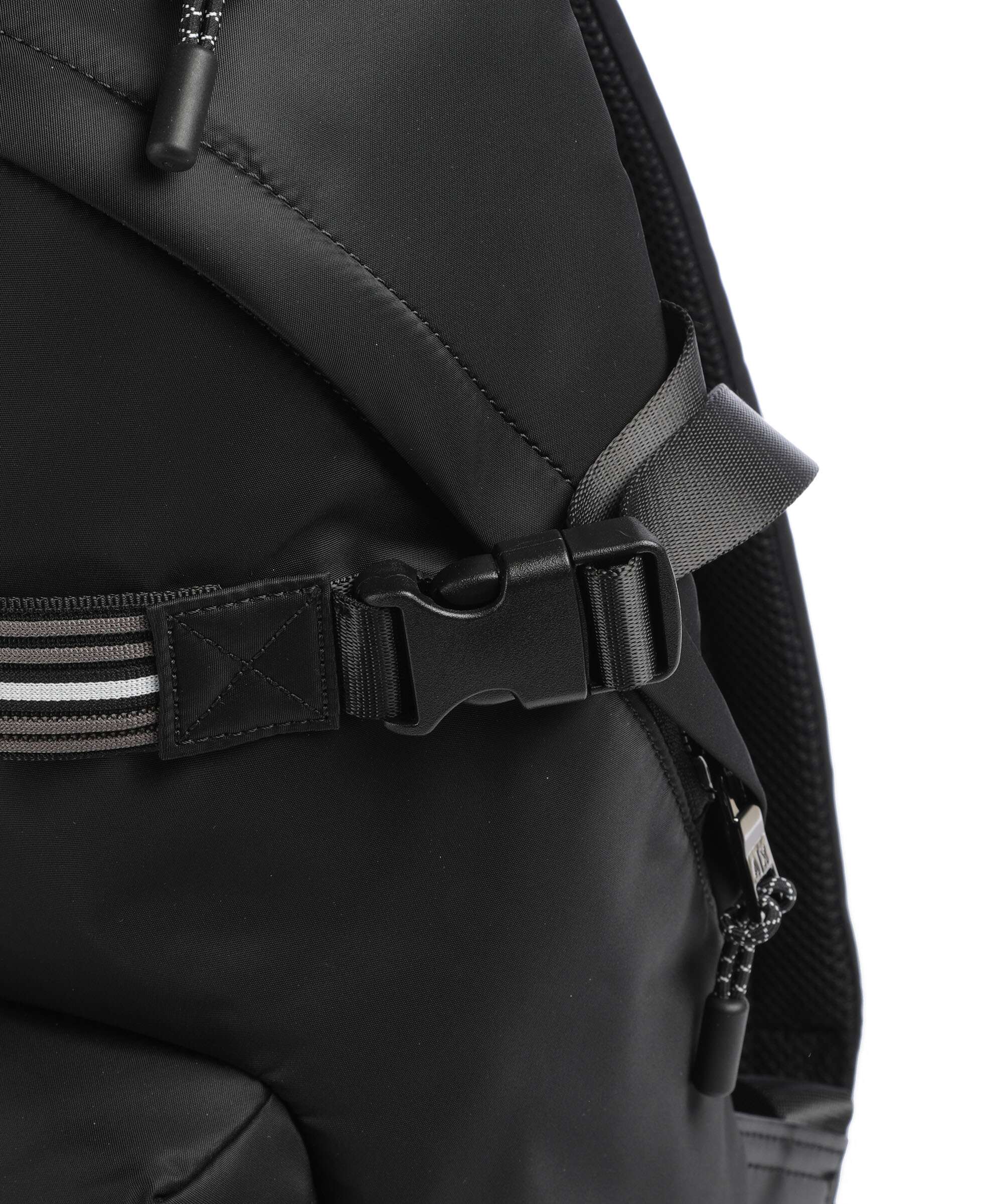 Armani Exchange Gabriel Plecak black - Image 4