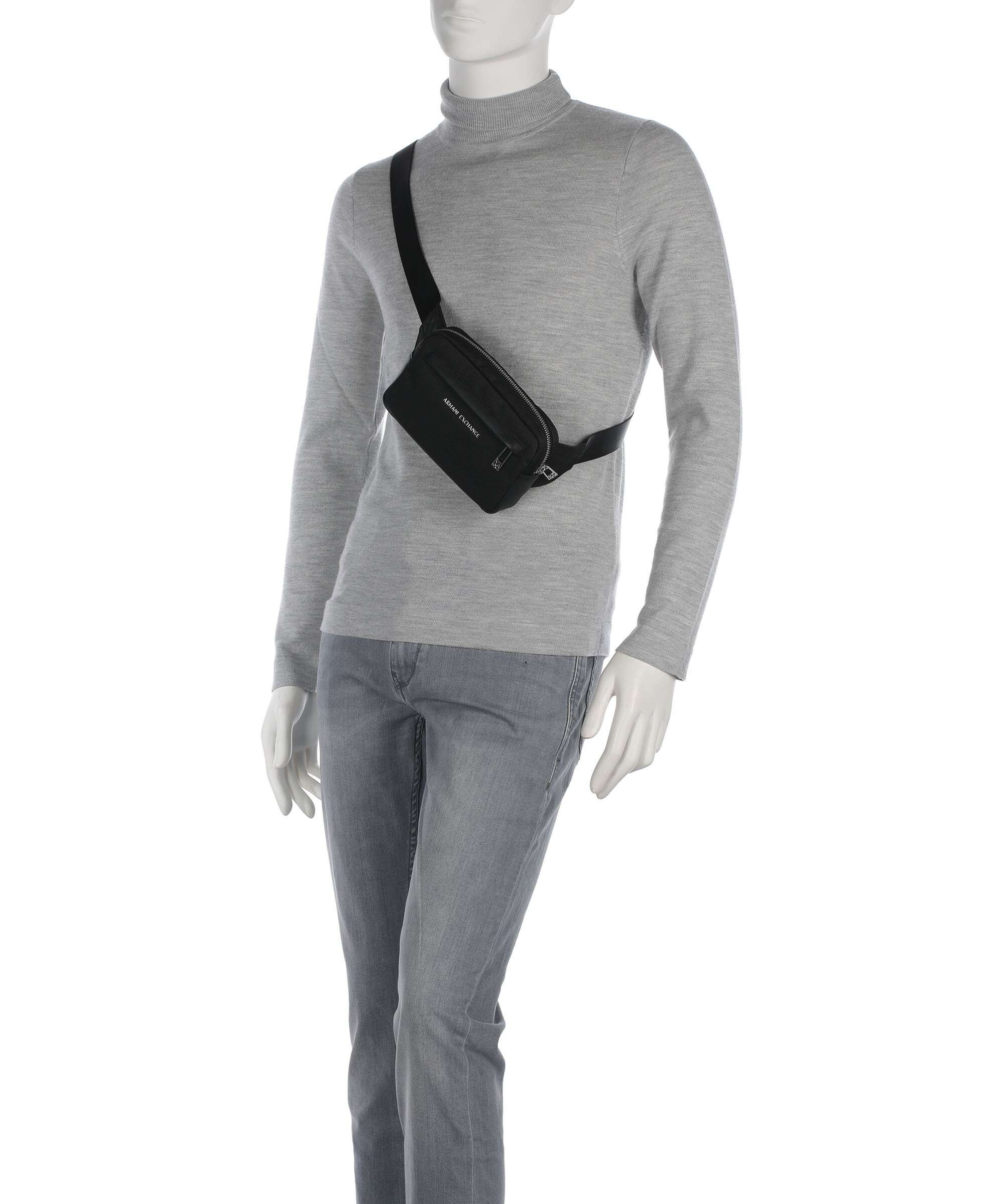 Armani Exchange Singapore Saszetka nerka black - Image 3