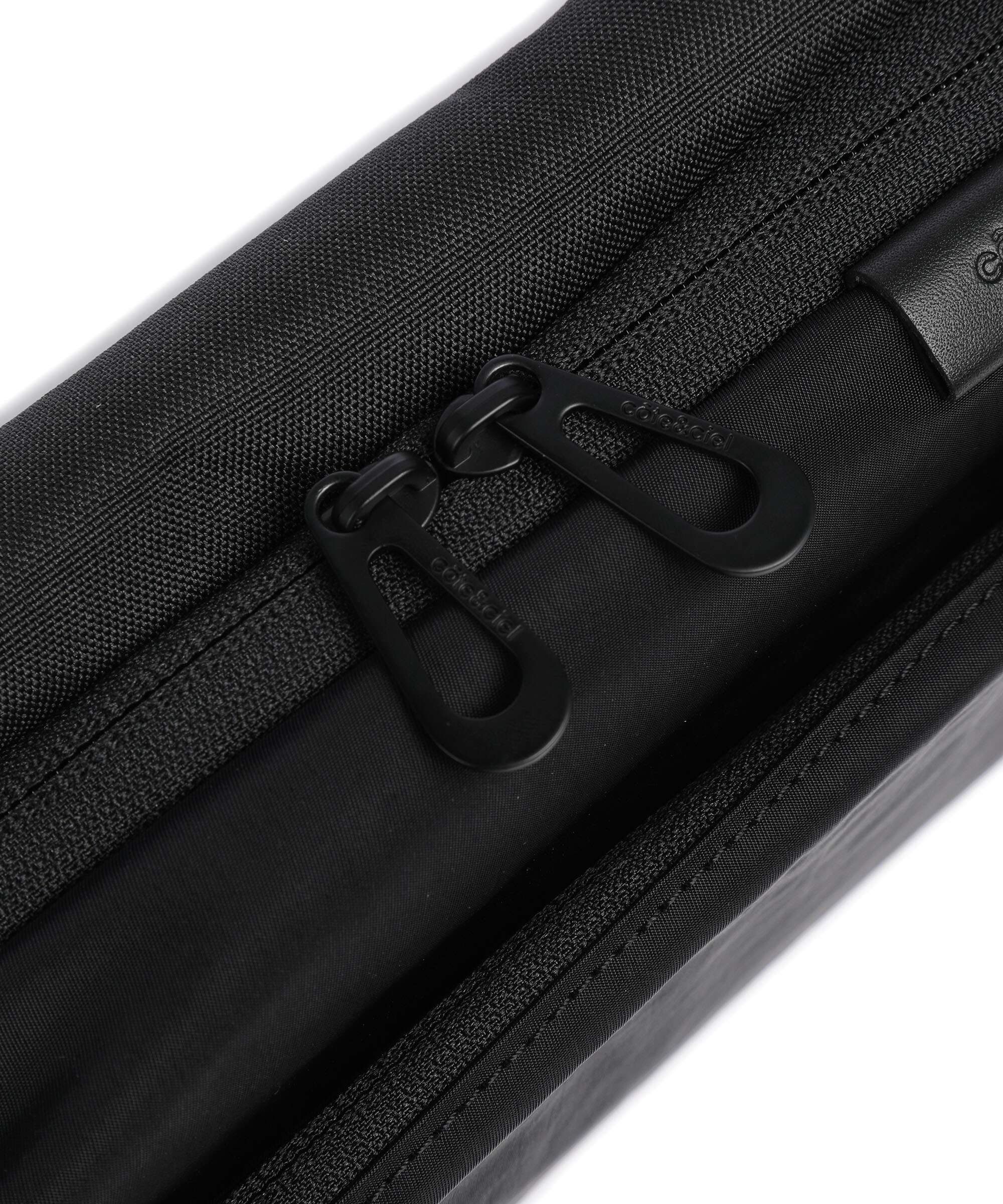 Côte&Ciel Isarau S Saszetka nerka black - Image 5