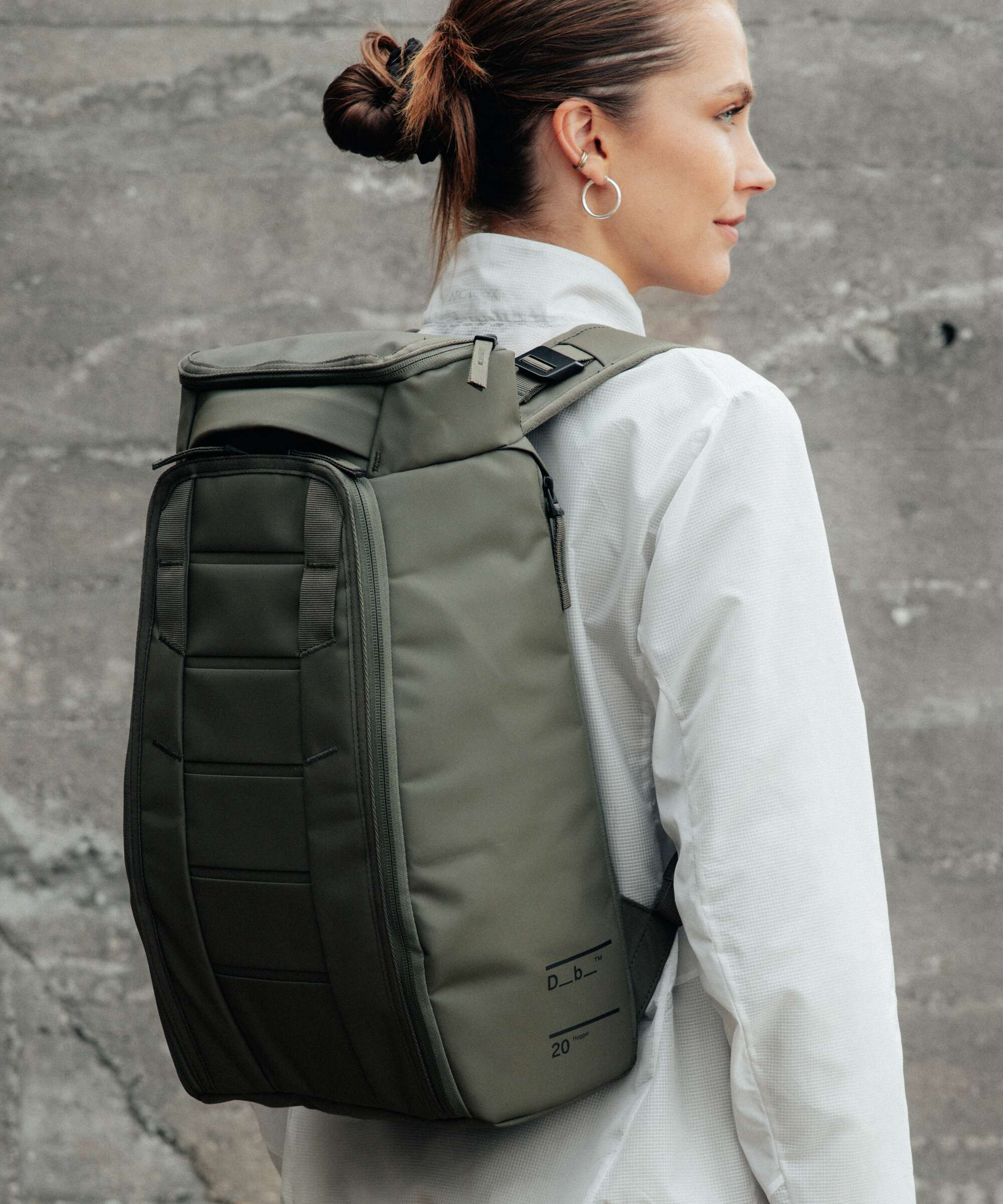Db Hugger 20 Plecak forest green - Image 3