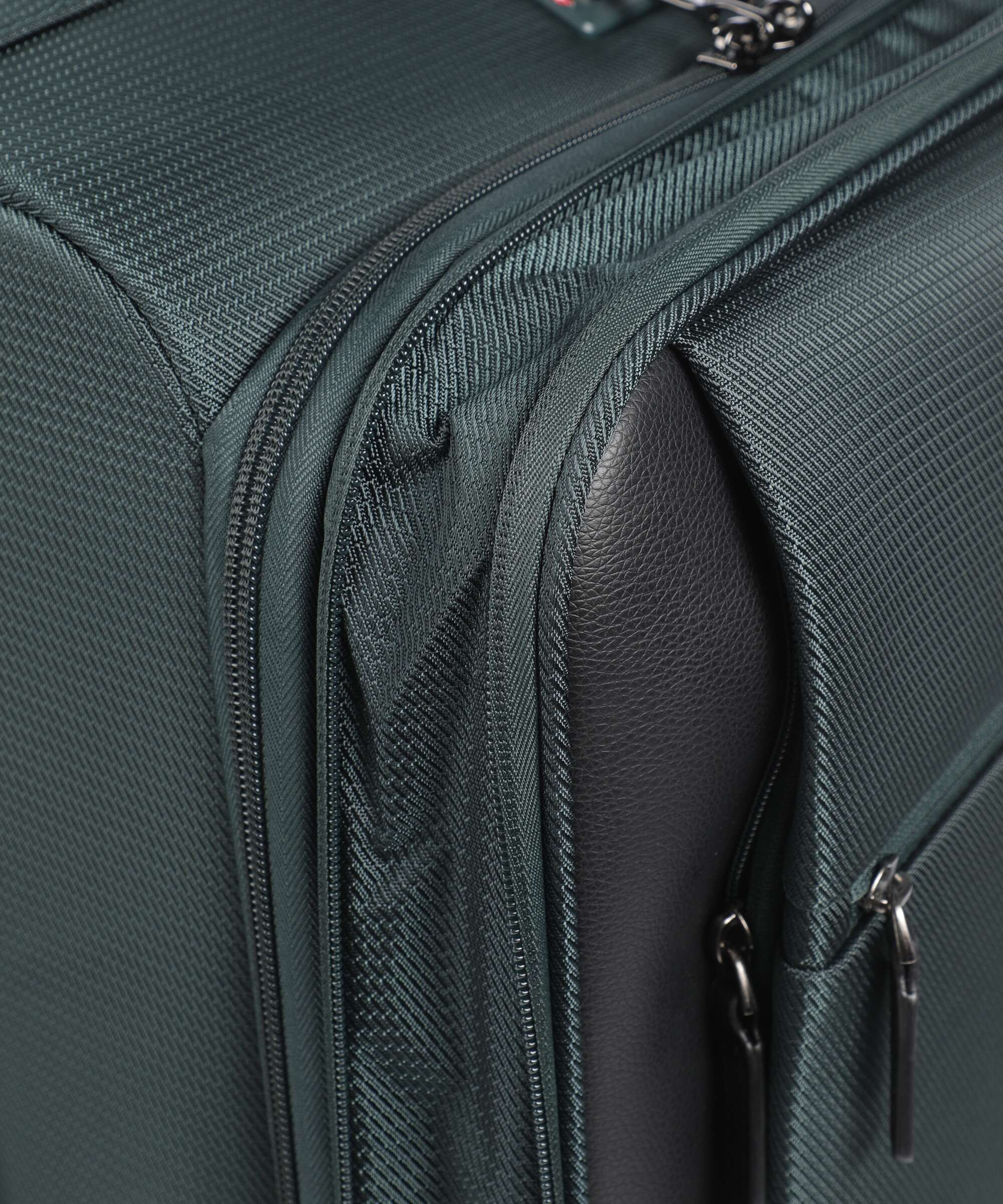 Delsey Paris Montmartre Air 3.0 Walizka na 4 kołach pine - Image 4