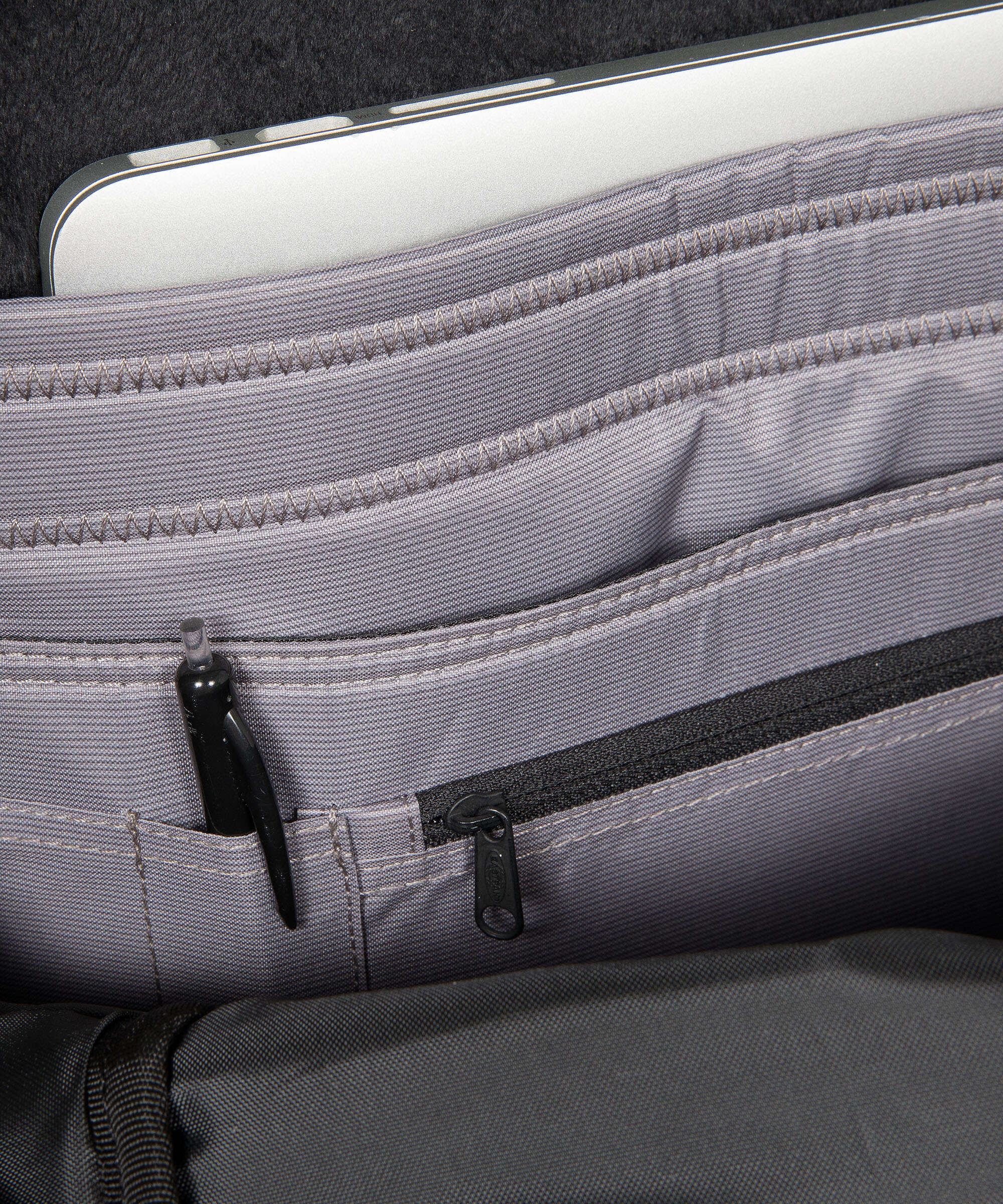 Eastpak CNNCT Tecum M Plecak coast - Image 7