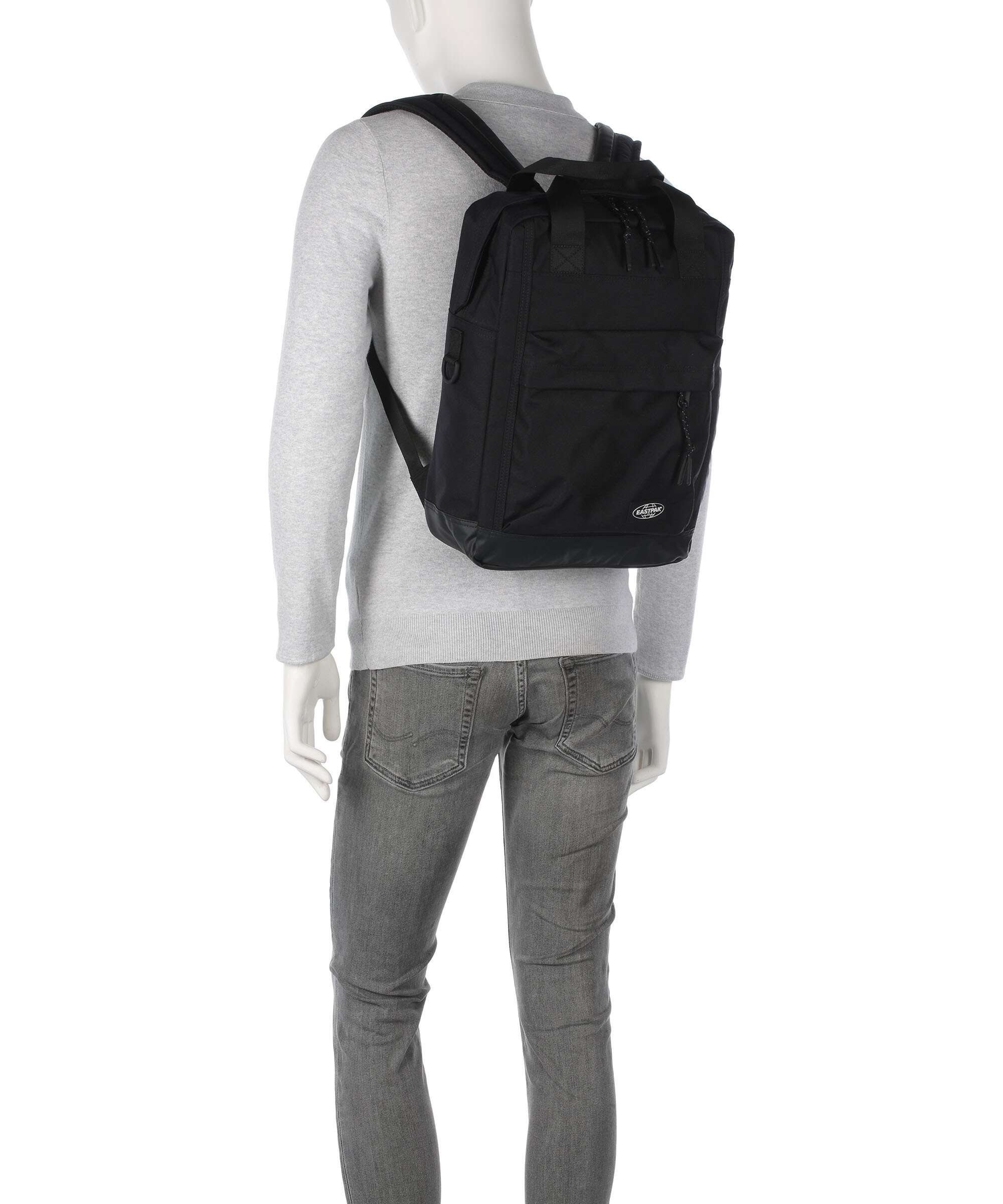 Eastpak Icon Totepack Plecak on black - Image 4