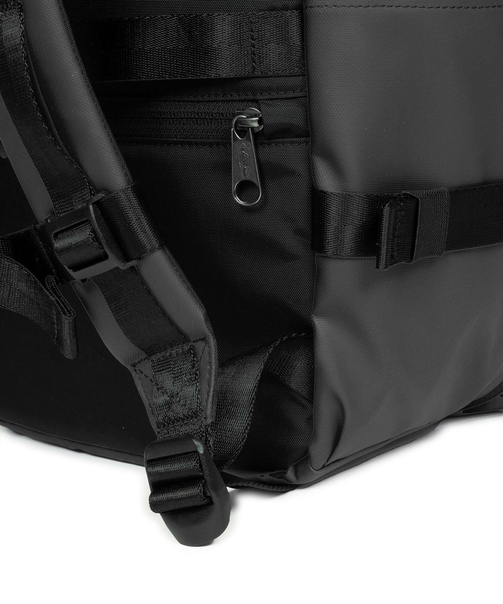 Eastpak Tarp Cabin Pak'R Plecak podróżny tarp black - Image 5