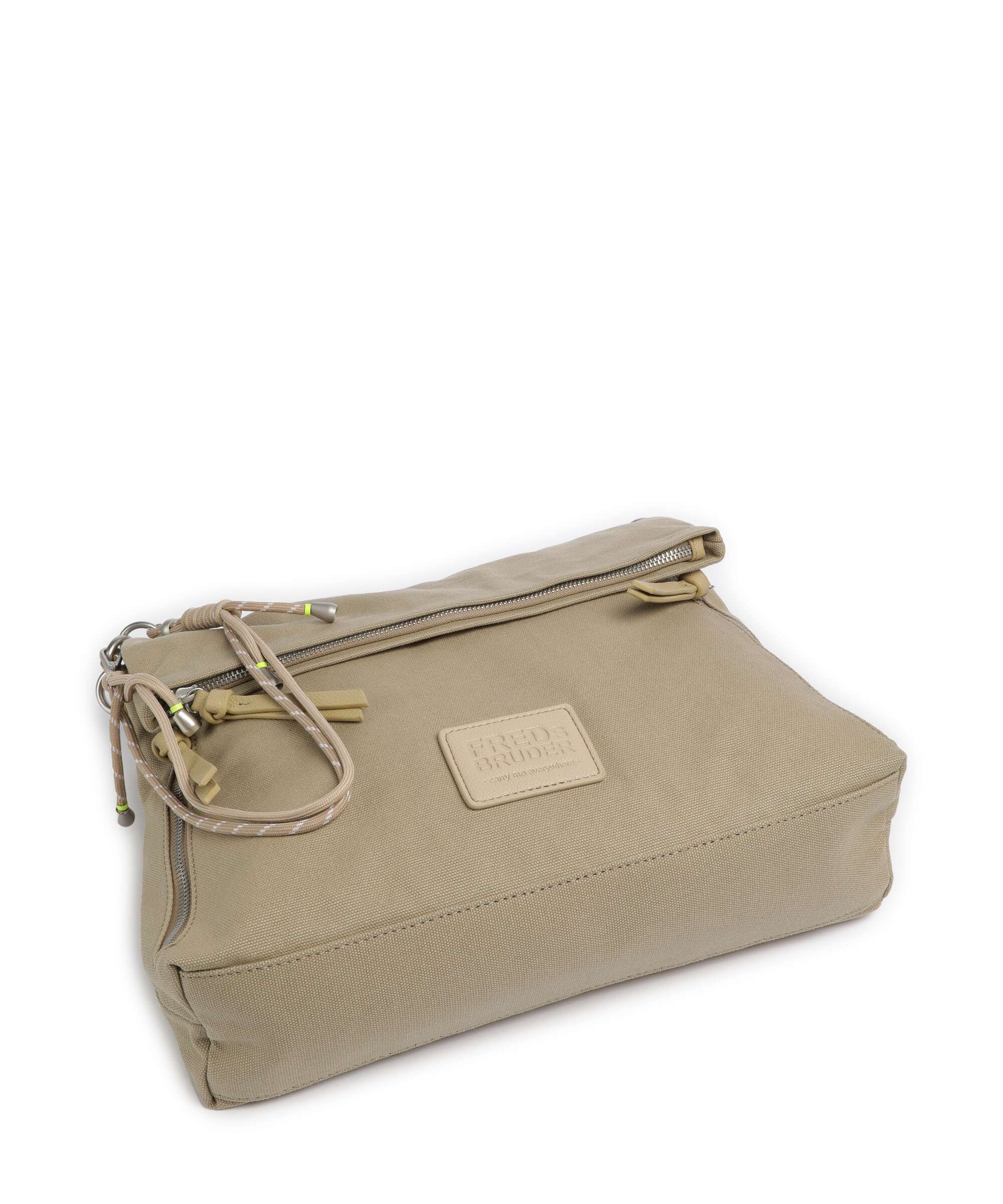 FredsBruder Carry Me Everywhere Torebka worek olive shades - Image 5