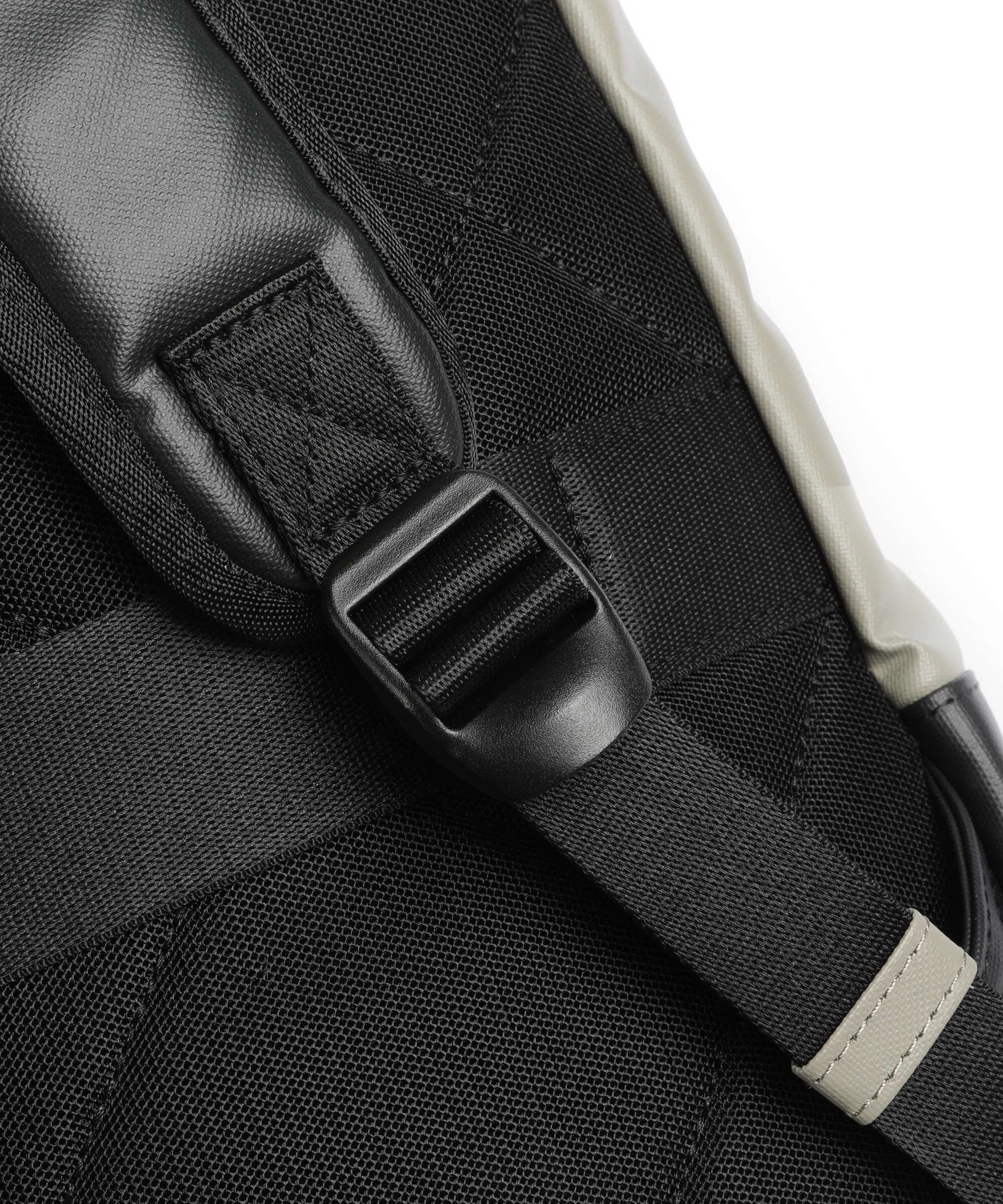 Mandarina Duck Eco Coated Plecak mud - Image 4