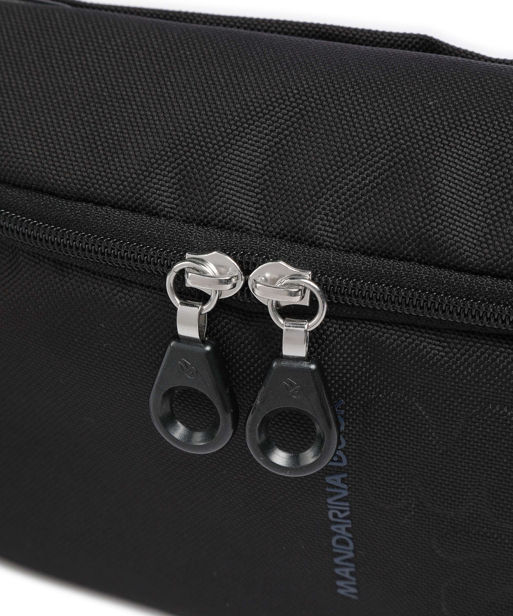 Mandarina Duck MD20 Saszetka nerka black - Image 5