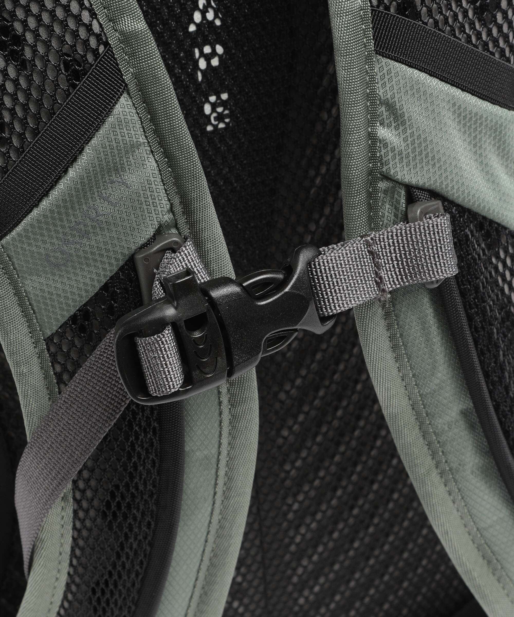Osprey Sportlite 15 Plecak turystyczny pine leaf green - Image 3