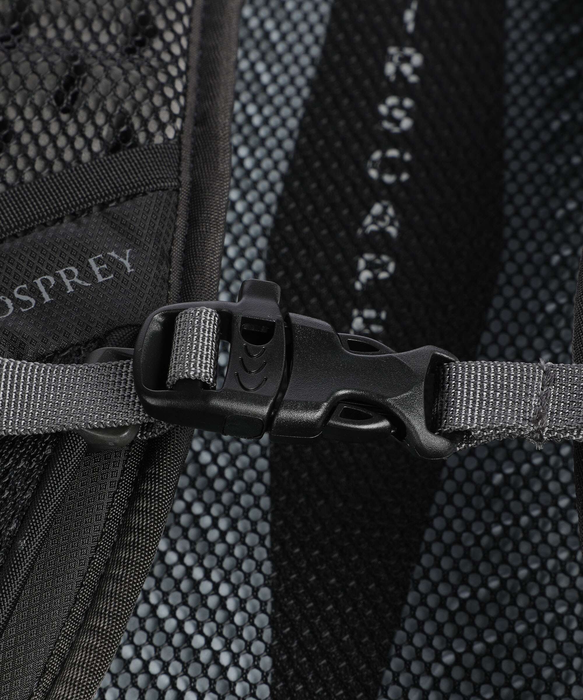Osprey Sportlite 30 M/L Plecak turystyczny dark charcoal grey - Image 3