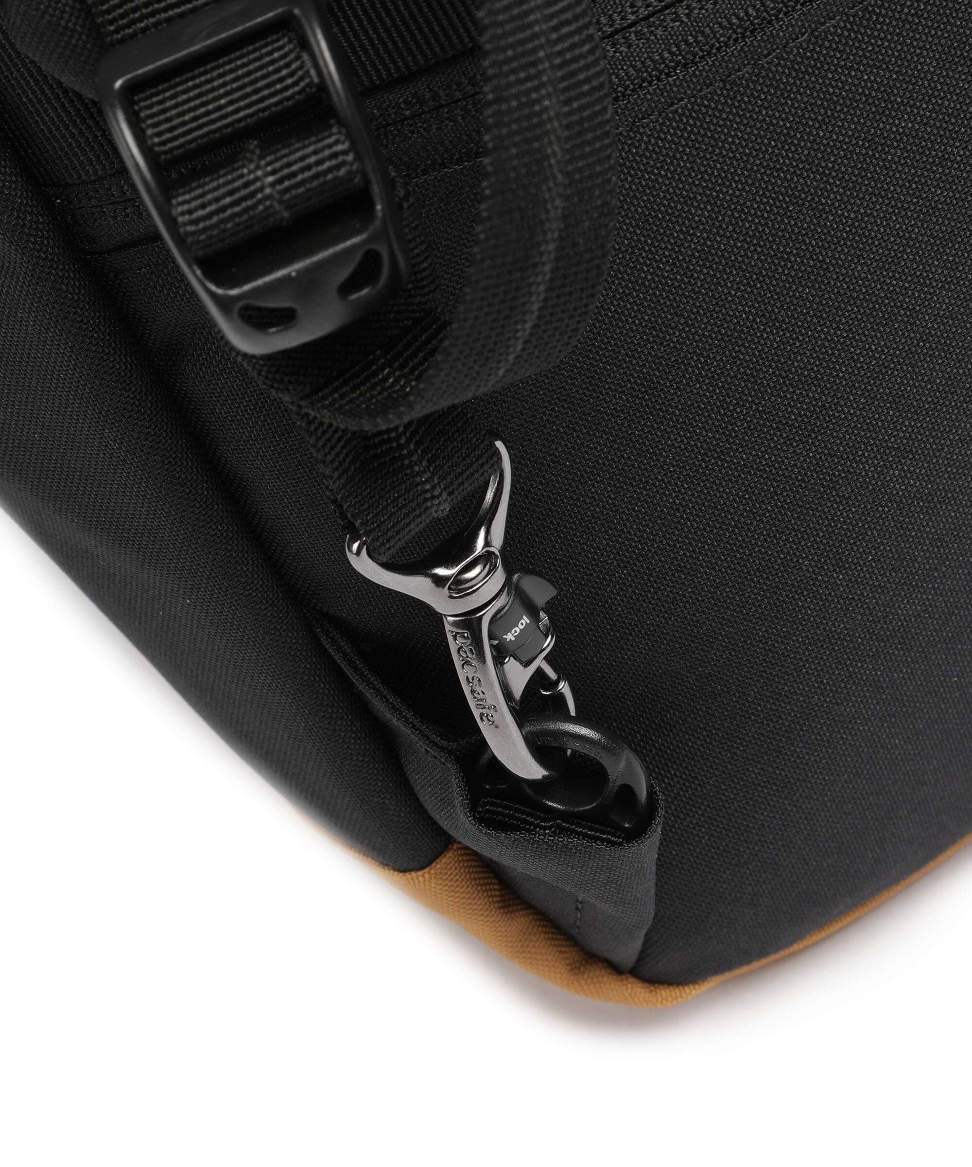 Pacsafe Go 15 Plecak jet black - Image 6