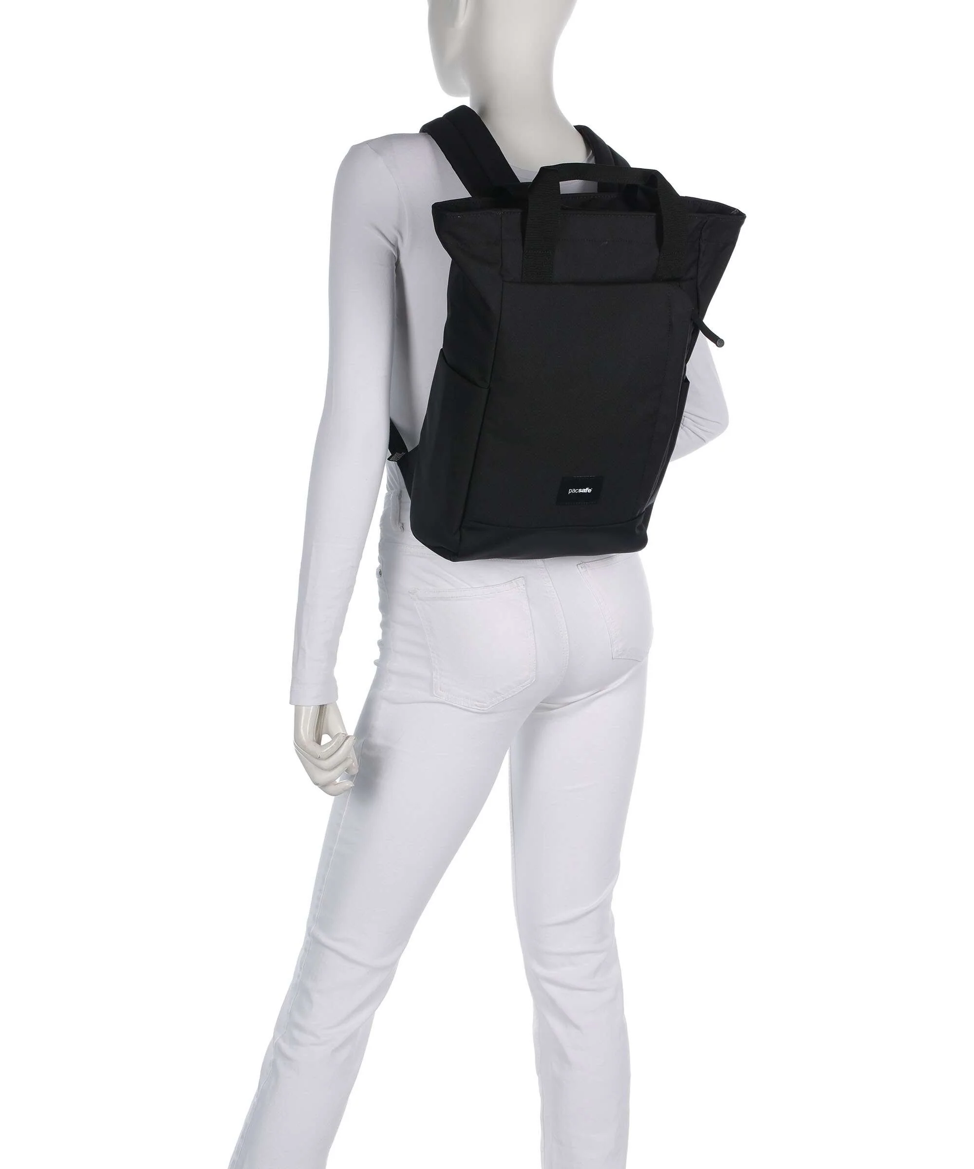 Pacsafe Go Plecak jet black - Image 3