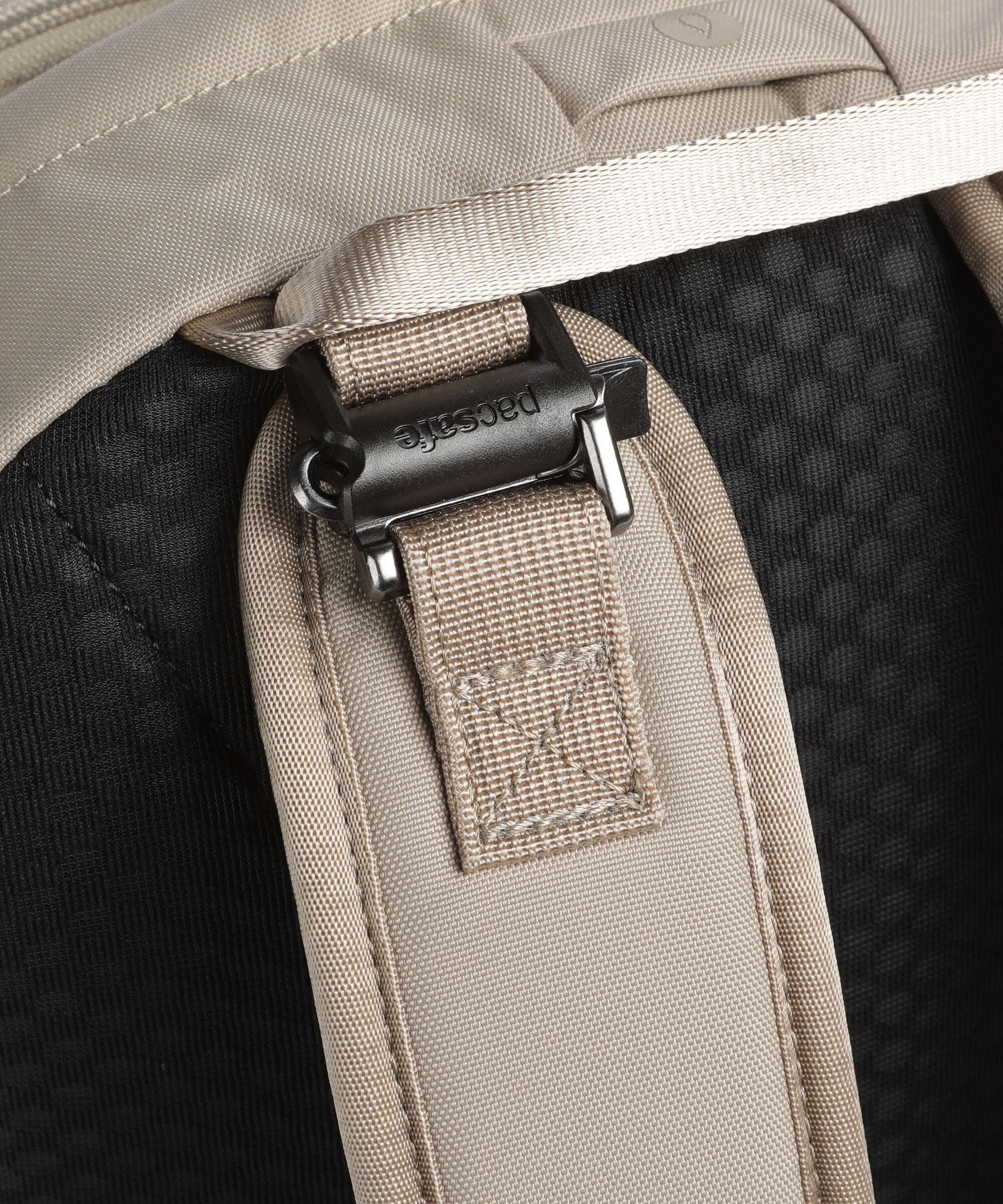 Pacsafe V 24 Plecak beige - Image 5