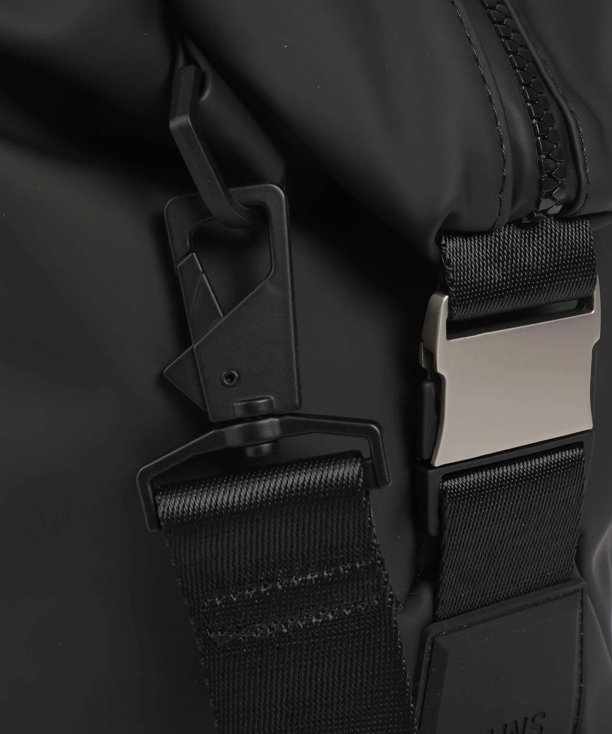Rains Valera Mini Torba weekendowa black - Image 3
