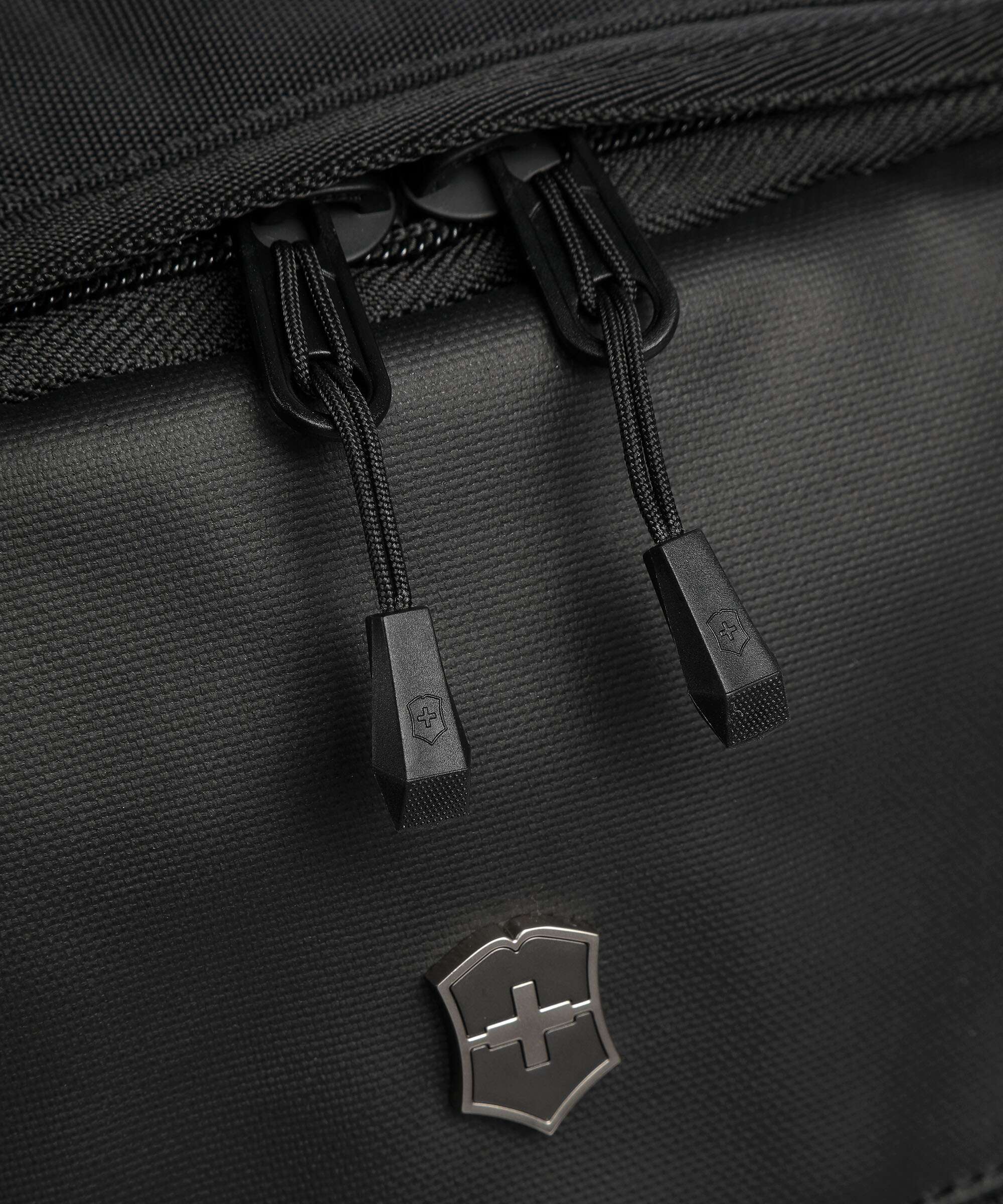 Victorinox Altmont Original Slimline Plecak na laptopa black - Image 6