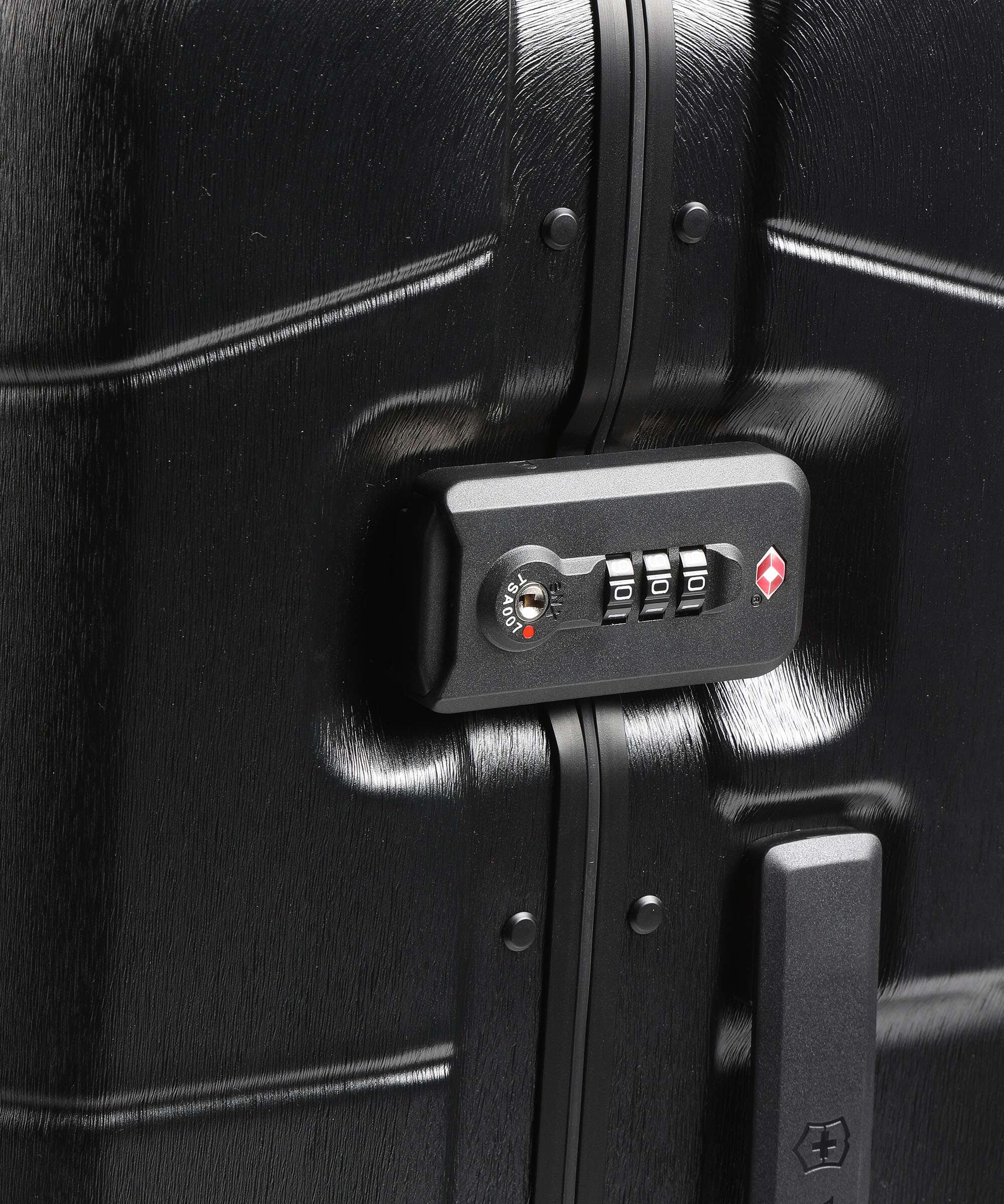 Victorinox Lexicon Framed Walizka na 4 kołach black - Image 3