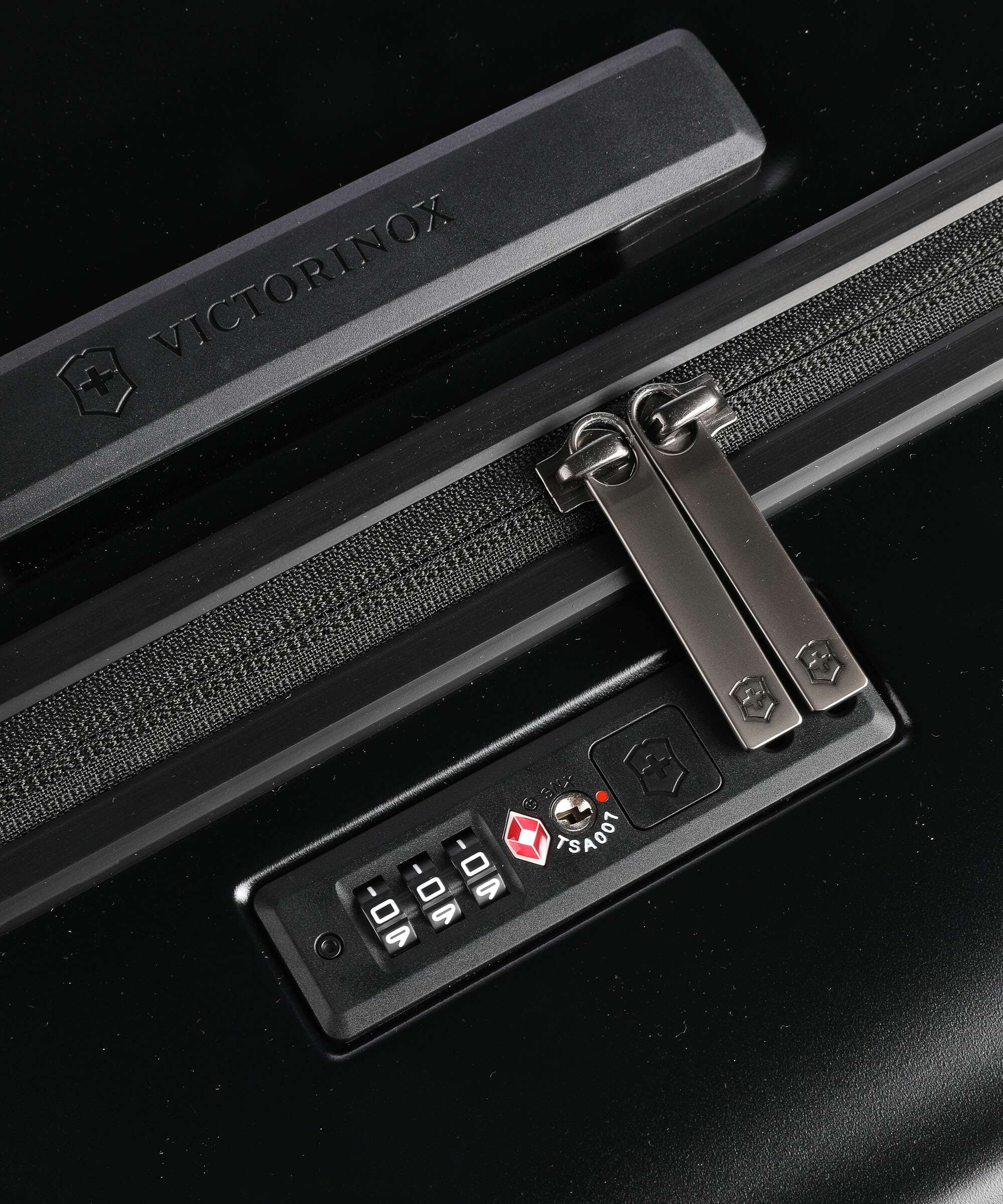 Victorinox Spectra 3.0 Trunk Large Walizka na 4 kołach black - Image 3